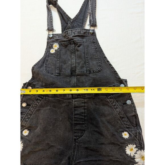 Driftwood Floral Embroidered Denim Shortalls Cutoff Black Women’s M - Picture 4 of 5